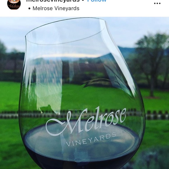 Meet your Posher, Kat - Picture 2 of 5